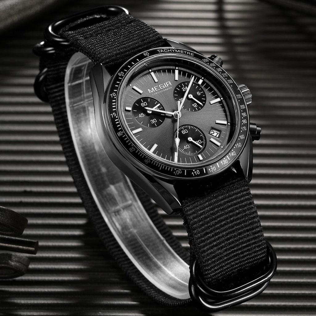 MEGIR Fashion Brand Men Wristwatches Military Sport Watches Canvas Strap Waterproof Chronograph Clock Gift for Men Montre Homme 2247-10