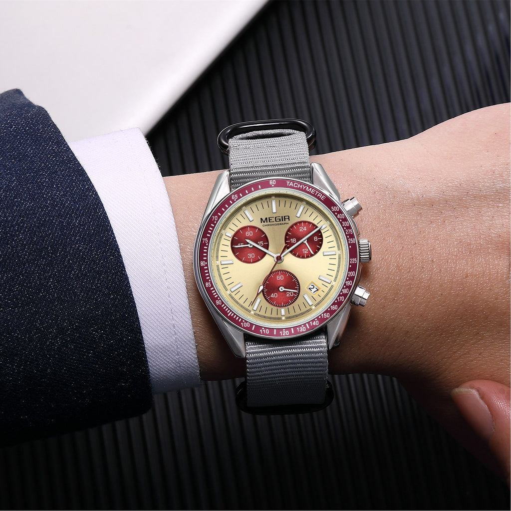 MEGIR Fashion Brand Men Wristwatches Military Sport Watches Canvas Strap Waterproof Chronograph Clock Gift for Men Montre Homme 2247-1