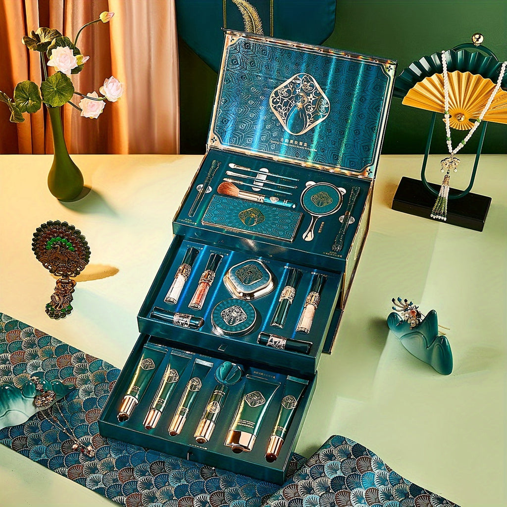 Glamour Luxe Makeup Set-2