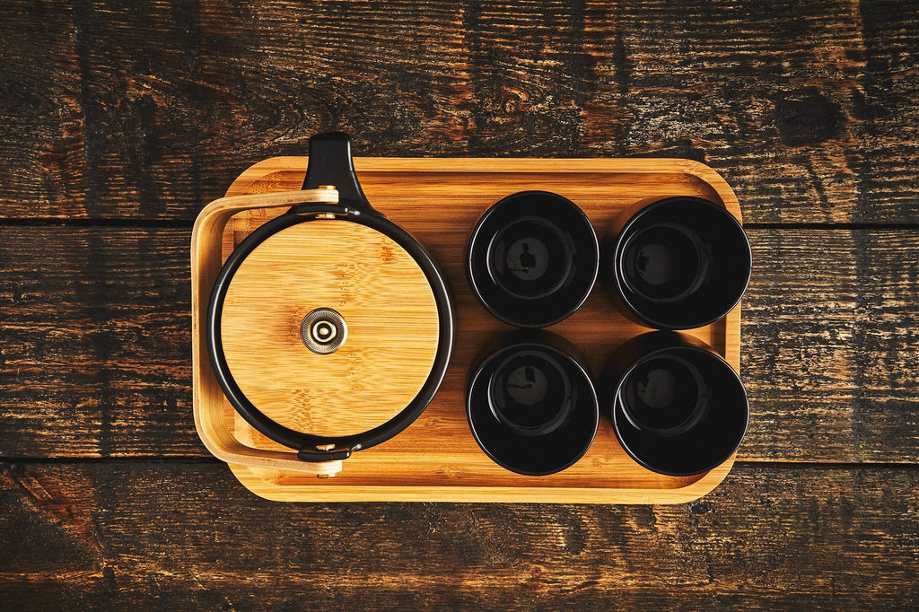 The Eichu tea set made of black ceramic-2